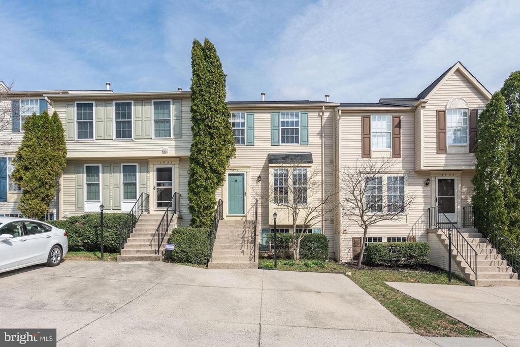 13937 Winding Ridge Ln in Centreville, VA - Building Photo
