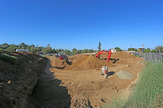 Covington in Yorba Linda, CA - Foto de edificio - Building Photo