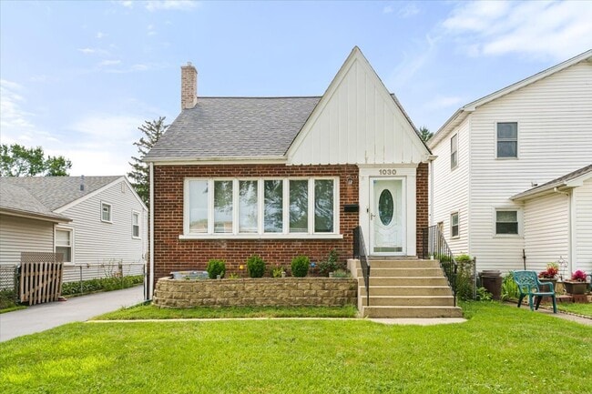 1030 Graceland Ave in Des Plaines, IL - Building Photo - Building Photo