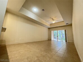 8224 Sanctuary Dr in Naples, FL - Building Photo - Building Photo