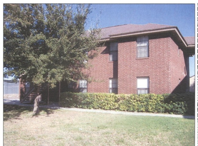 4112 N 25th St in McAllen, TX - Foto de edificio - Building Photo