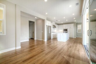 6675 Agave Cir in Carlsbad, CA - Building Photo - Building Photo