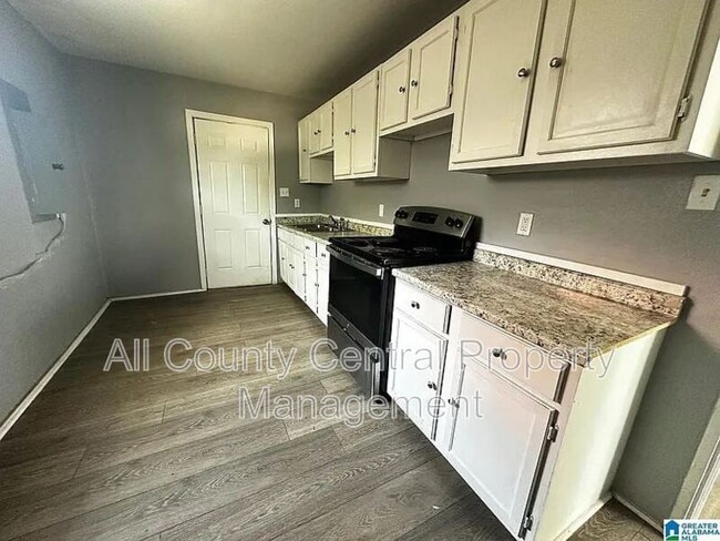 property at 40 20th Ave S