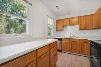 2023 Griffith Rd in Falls Church, VA - Building Photo - Building Photo