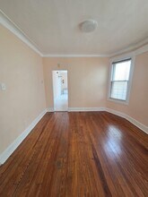 364 Woodlawn Ave in Jersey City, NJ - Building Photo - Building Photo