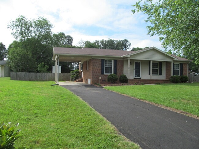 property at 1306 Vestal Rd