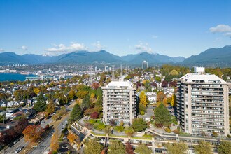 Boundary View in Burnaby, BC - Building Photo - Building Photo