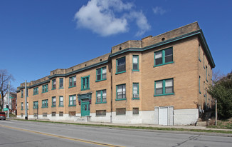 2326 Norwood Ave Apartments