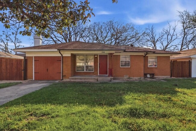 property at 106 N 9th St