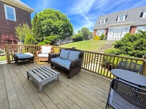 300 Adams St in Newton, MA - Building Photo - Building Photo