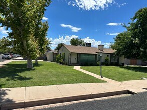 494 E 400 S in Saint George, UT - Building Photo - Building Photo