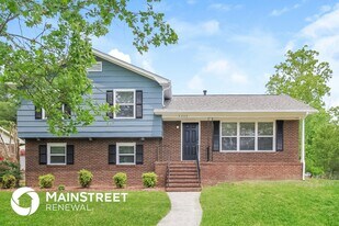 3200 Flanders Ct in High Point, NC - Building Photo