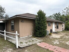 430 N Hastings St in Orlando, FL - Building Photo