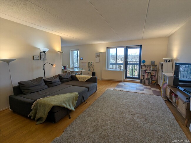 50 Columbus Ave in Tuckahoe, NY - Building Photo - Building Photo