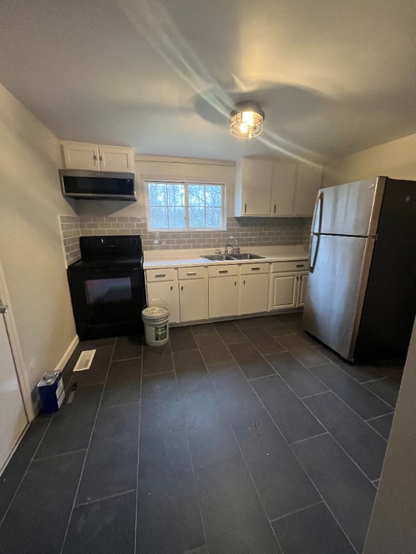 273 Lincoln Heights Rd in North Wilkesboro, NC - Building Photo - Building Photo