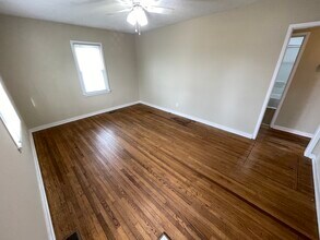 402 S Dysart Ave in Springfield, MO - Building Photo - Building Photo