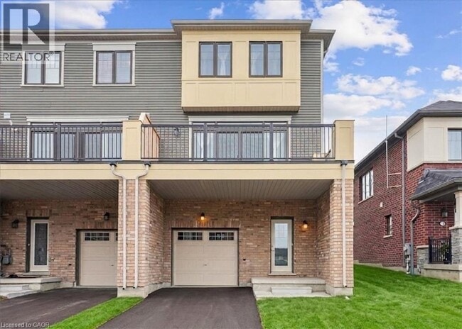 property at 16 Utter Pl