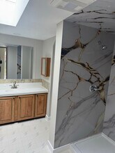 15215 NE 99th St in Vancouver, WA - Foto de edificio - Building Photo