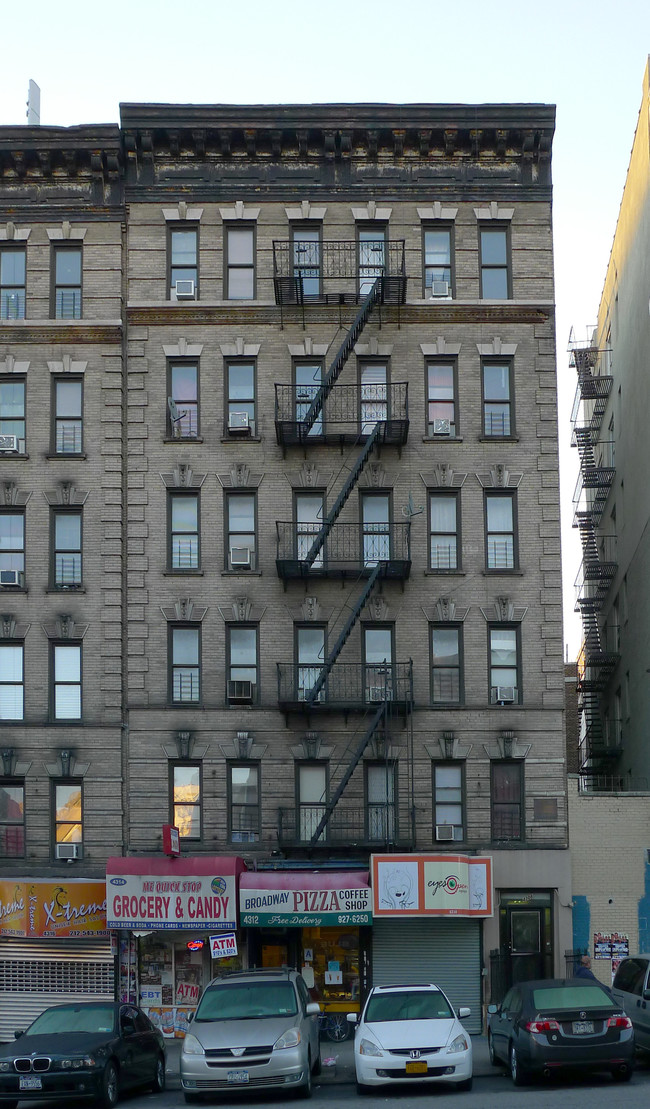 4312-4314 Broadway in New York, NY - Building Photo - Building Photo