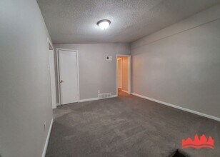 3442 Knight Rd in Memphis, TN - Building Photo - Building Photo