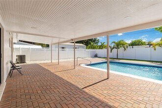 913 SW 49th Ave in Plantation, FL - Building Photo - Building Photo
