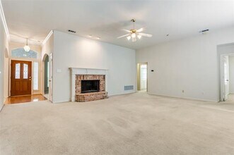 4044 Binley Dr in Richardson, TX - Building Photo - Building Photo