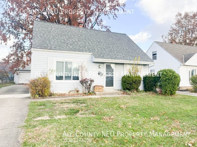 property at 27081 Farringdon Ave