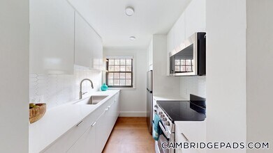 1200 Massachusetts Ave, Unit 506 in Cambridge, MA - Building Photo - Building Photo
