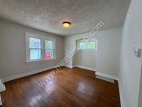 3317 Robinwood Dr in Fort Wayne, IN - Building Photo - Building Photo