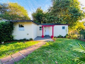 2230 NW 51st Terrace in Miami, FL - Building Photo