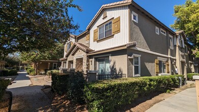 25862 Iris Ave in Moreno Valley, CA - Building Photo - Building Photo