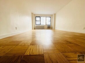 EAST 36 STREET in New York, NY - Building Photo - Building Photo