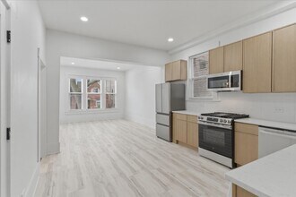 2607 W Haddon Ave, Unit 1F in Chicago, IL - Building Photo - Building Photo