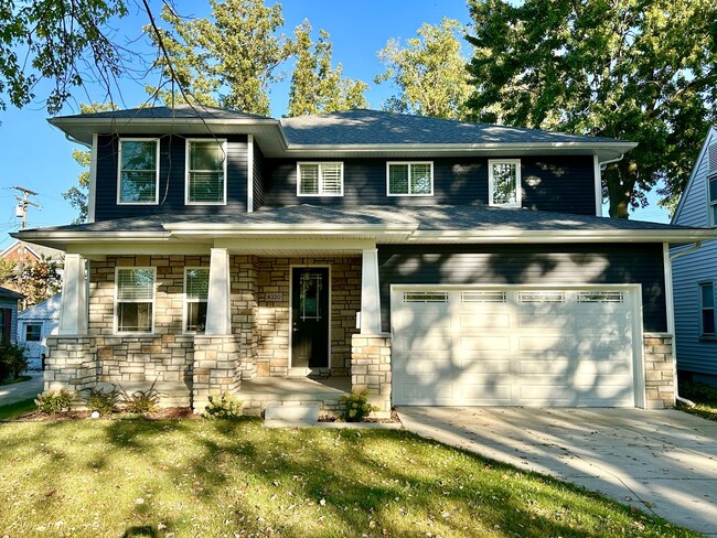 property at 4320 Mandalay Ave