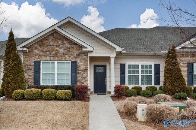 property at 74 NW Moore Farm Cir