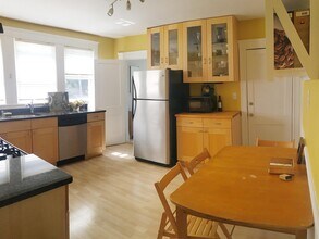 52 Dimick St in Somerville, MA - Building Photo - Building Photo