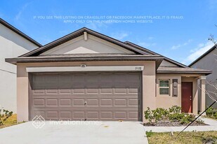 15538 Colt Creek Pl in Sun City Center, FL - Building Photo