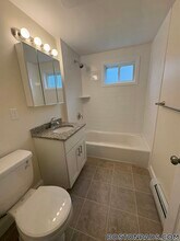 9 River Dr, Unit A in Danvers, MA - Building Photo - Building Photo