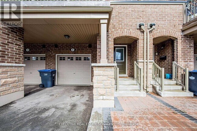 50-LOWER-50 Edinburgh Dr in Brampton, ON - Building Photo - Building Photo
