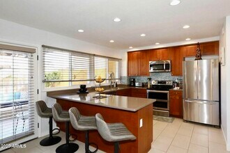8237 E Orange Blossom Ln in Scottsdale, AZ - Building Photo - Building Photo