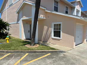 105 Escambia Ln in Cocoa Beach, FL - Building Photo - Building Photo