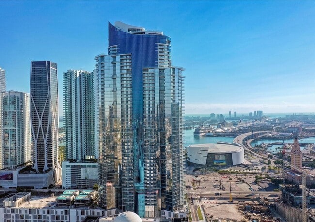 851 NE 1st Ave, Unit 2109