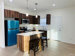 3009 W Driftwood St in Edinburg, TX - Building Photo - Building Photo