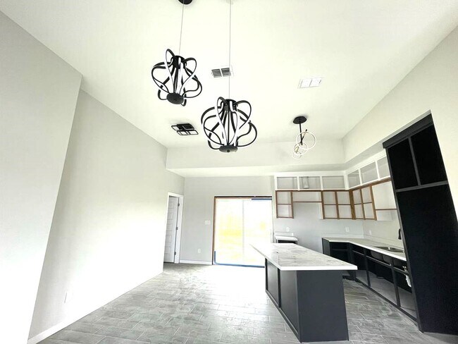 2302 San Pascual St in San Juan, TX - Building Photo - Building Photo