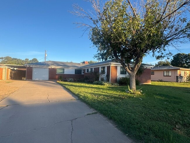 property at 20 Wildy Dr