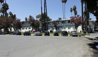 Park Villa Apartments in San Bernardino, CA - Building Photo