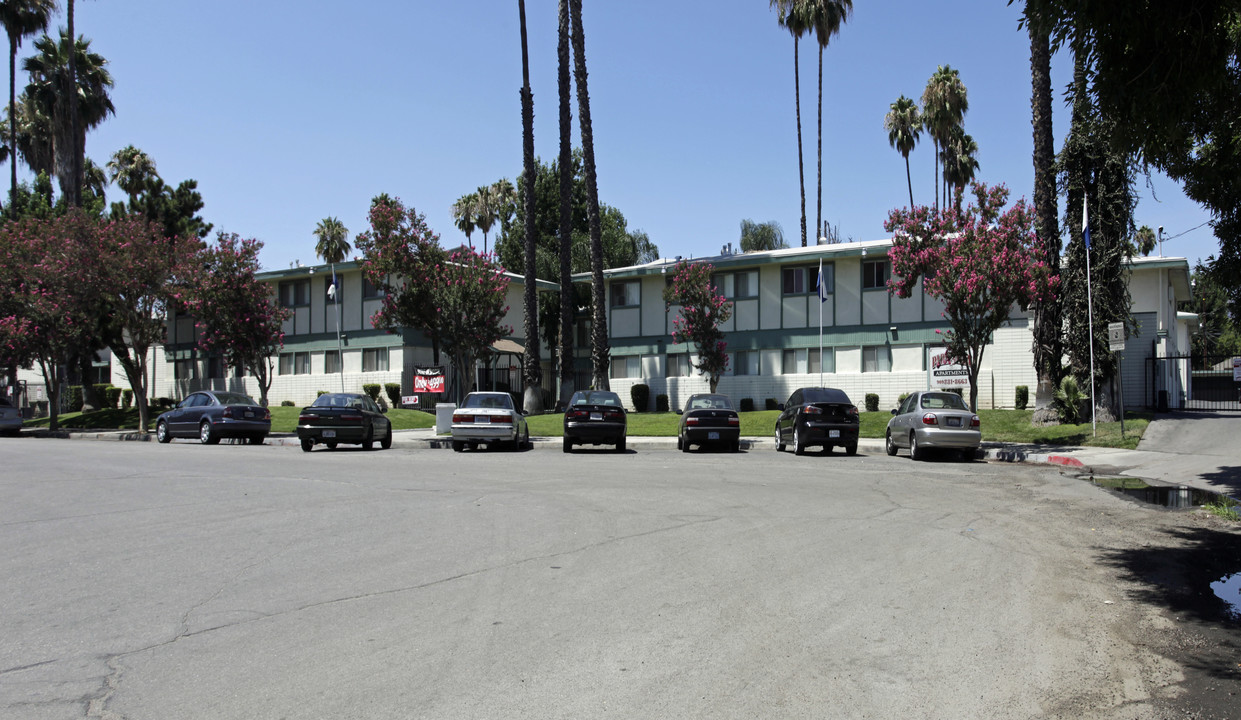 Park Villa Apartments in San Bernardino, CA - Foto de edificio