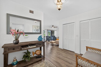 16997 Waterbend Dr in Jupiter, FL - Building Photo - Building Photo