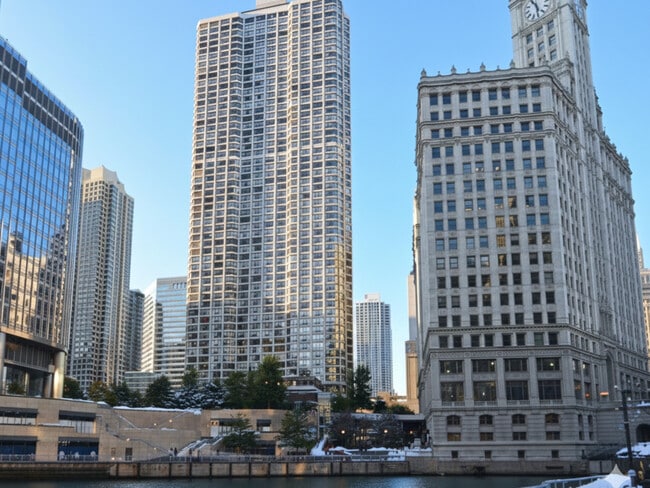 property at 405 N Wabash Ave