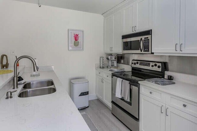 property at 2321 23rd Ct